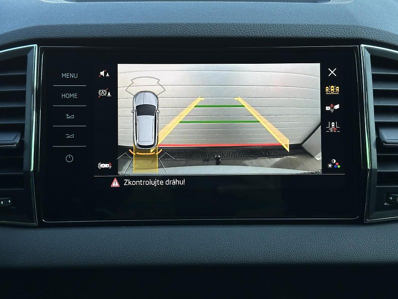 Škoda Karoq 1.5TSi DSG 150PS Matrix-LED V. - fotka 36 z 49