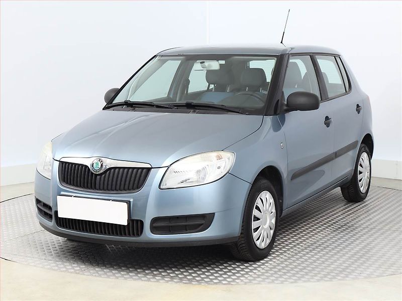 Škoda Fabia (2008) 1.2, po STK, rezervace - fotka 2 z 11