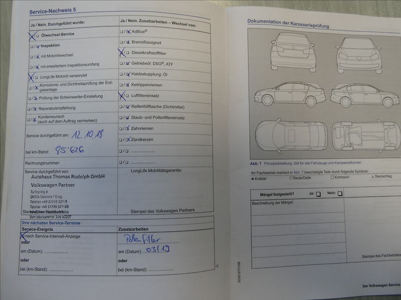 Volkswagen Golf 1,6 TDi 81kW CUP,2xkola,naviga - fotka 41 z 48