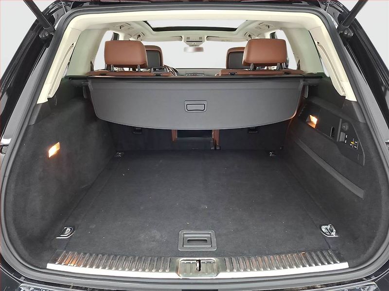 Volkswagen Touareg (2015) 3.0 TDI - fotka 14 z 25