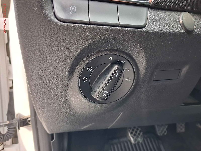 Škoda Fabia (2022) 1.0 TSi, 2.maj,ČR, Ambition - fotka 15 z 17