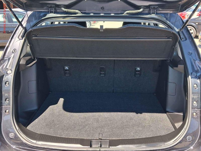 Suzuki SX4 (2014) 1.6DDiS, ČR, AC, TZ, park - fotka 7 z 17