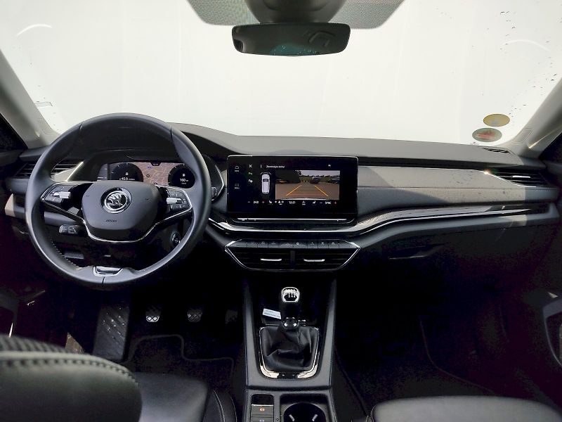 Škoda Octavia (2023) Combi Style Plus  2,0 Tdi 110 - fotka 5 z 42
