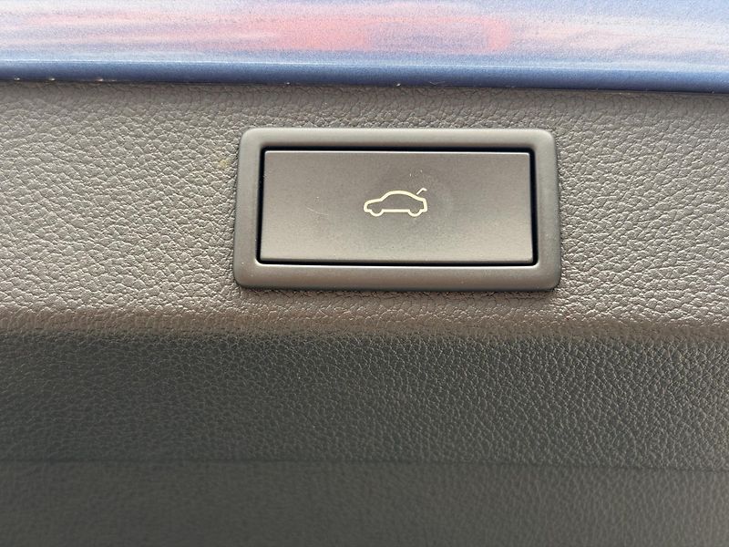 Škoda Superb  2.0 TDI 147kW Style Combi DSG - fotka 34 z 34