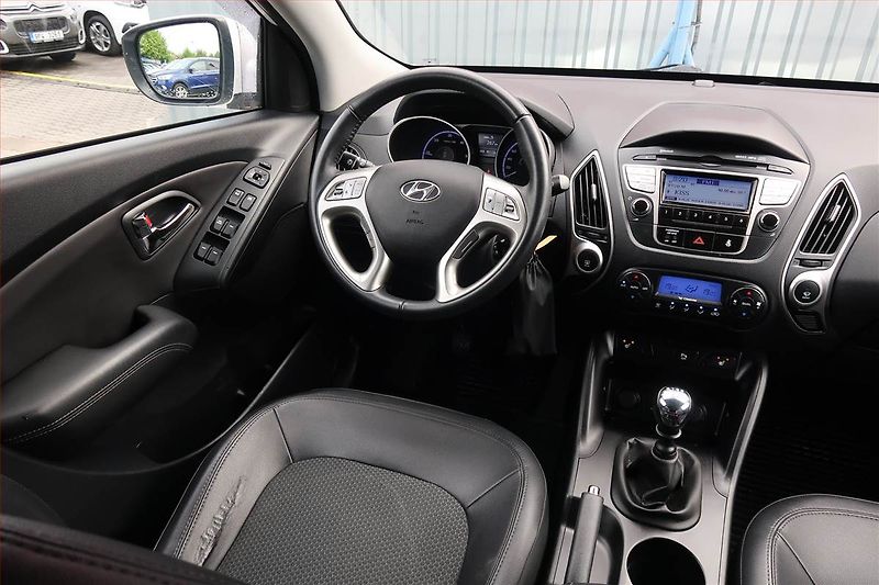 Hyundai ix35 (2012) 1.7 CRDi, Serv.kniha, Tempomat - fotka 7 z 16