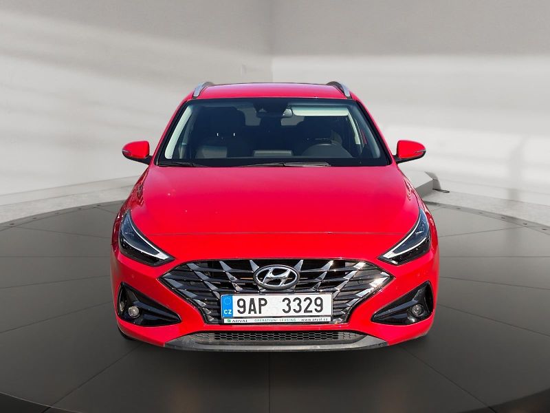 Hyundai i30 (2023) SMART 1.5i 80kW CZ DPH - fotka 2 z 11