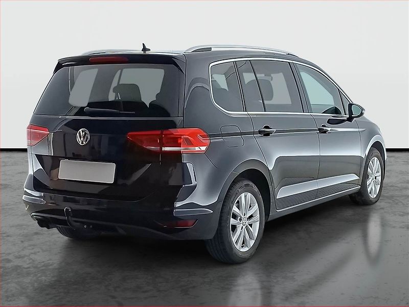 Volkswagen Touran (2018) 2.0 TDI, Serv.kniha, Navi - fotka 5 z 19