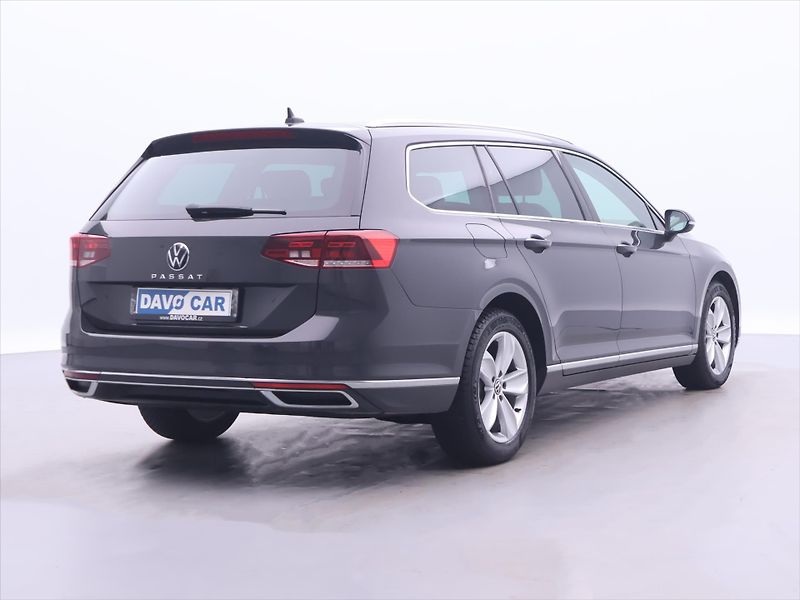 Volkswagen Passat 2,0 TDI CZ Elegance Kůže DPH - fotka 7 z 31