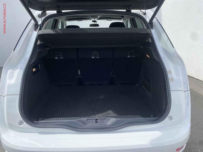 Citroën C4 Picasso (2016) 2.0HDi, ČR, Exclusive, AT - fotka 7 z 20