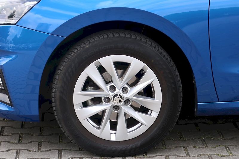Škoda Fabia (2021) Style 1,0 TSi/70 kW - fotka 31 z 31