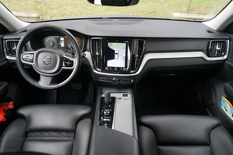 Volvo V60 CC B4 diesel Kůže 360 H/K NezT - fotka 18 z 35