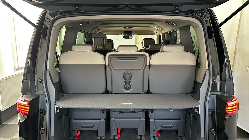 Volkswagen Multivan TAŽNÉ / ZÁRUKA / TOP STAV - fotka 20 z 51