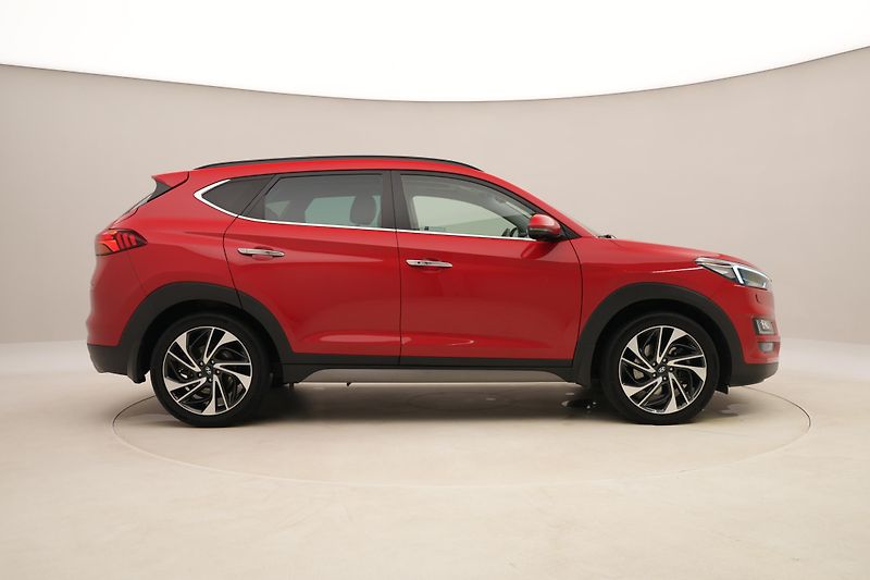 Hyundai Tucson 2.0CRDi 4x4 AUT PREMIUM CZ - fotka 13 z 64