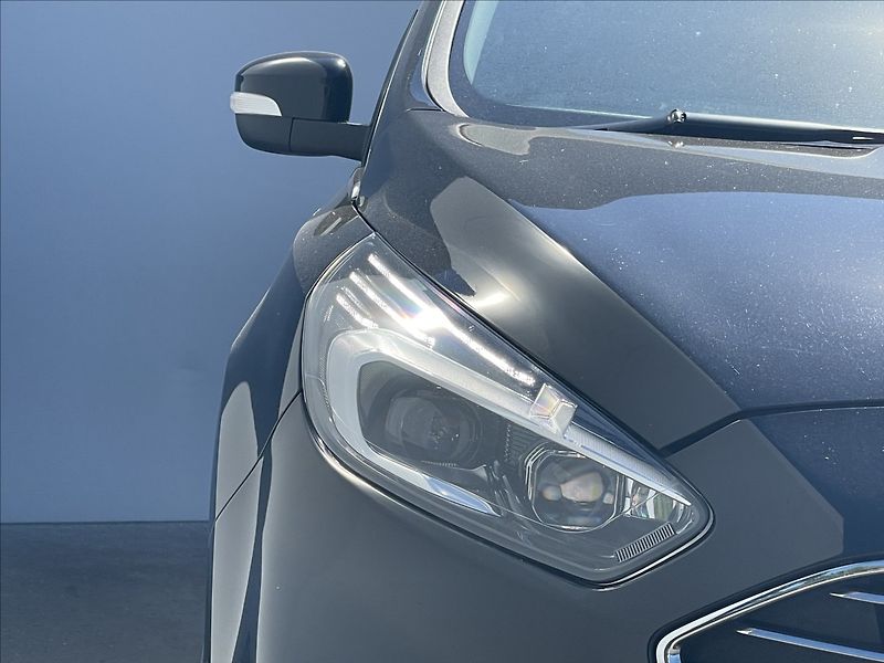 Ford S-MAX 2,0 EcoBlue AWD A8 Titanium TZ - fotka 21 z 24