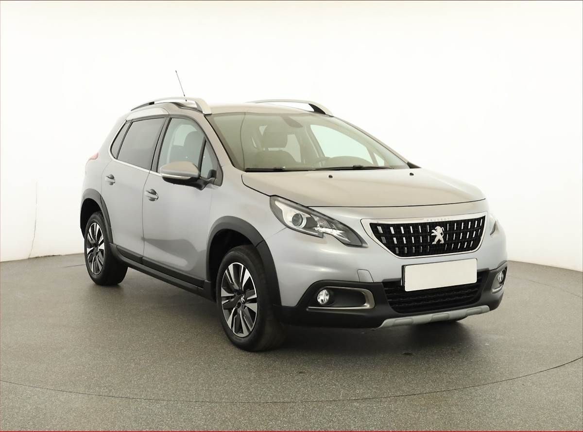 Peugeot 2008 1.2 PureTech, ČR,1.maj, Kůže