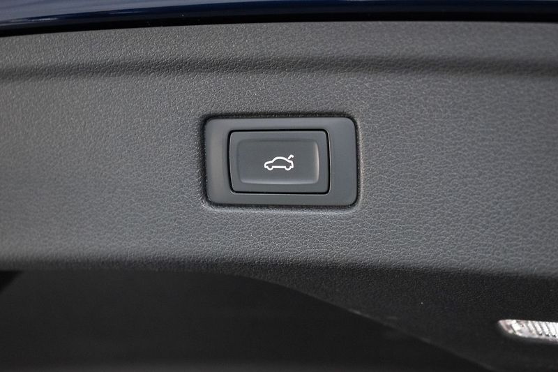 Audi S5 V6 TFSI 260kW *bezOPF*KAMERA* - fotka 44 z 48