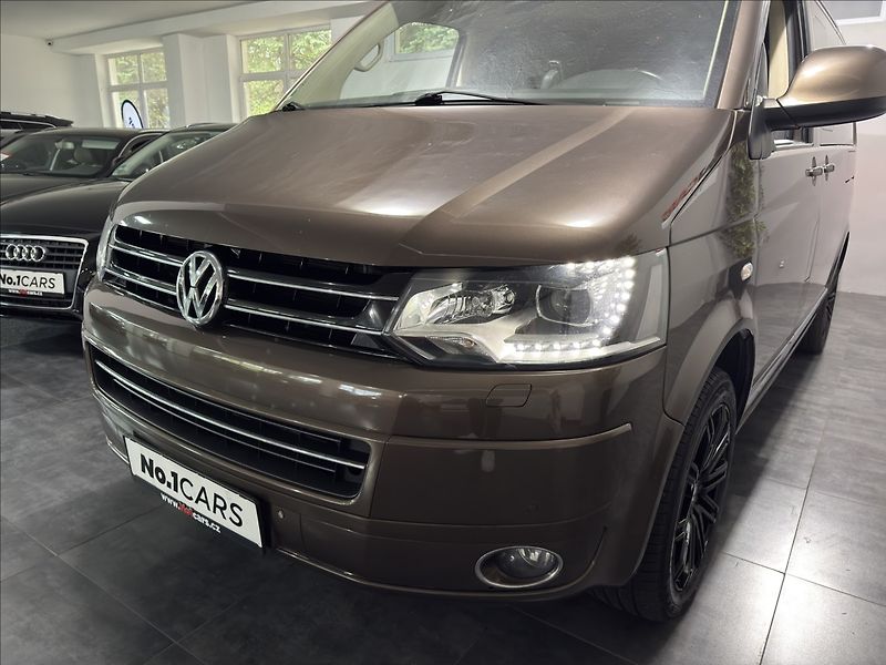 Volkswagen Multivan 2,0   TDI DSG 4M INDIVIDUAL - fotka 33 z 45