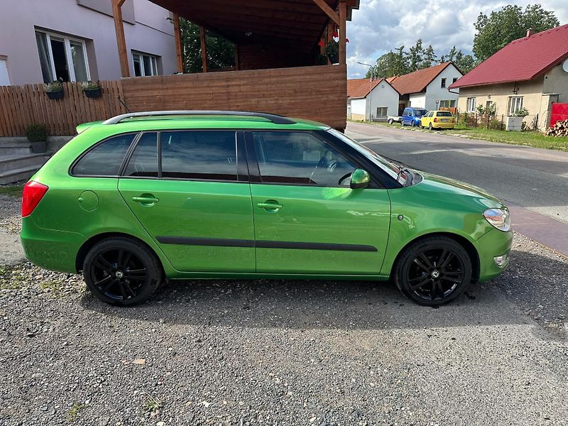 Škoda Fabia (2010) 1,2 TSI, Sport - fotka 3 z 14