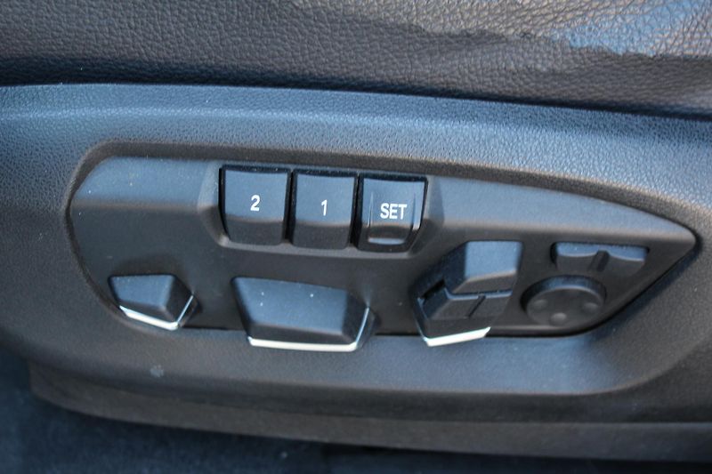 BMW X6 M50d, 1.majitel, CZ - fotka 23 z 25