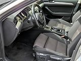 Volkswagen Passat 2.0TDi DSG *SERV.KN.FAKTURY*   - náhled 31