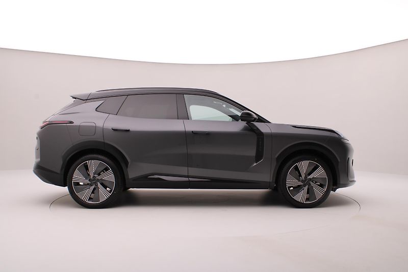 Lynk & Co 08 (2026) MORE PHEV - fotka 12 z 104