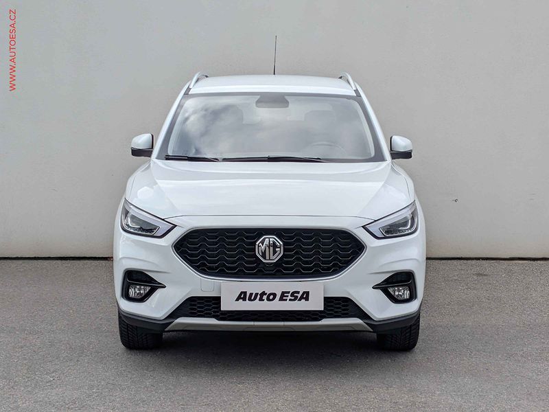 MG ZS (2024) 1.5 DVVT, ČR, servis.kniha - fotka 2 z 16