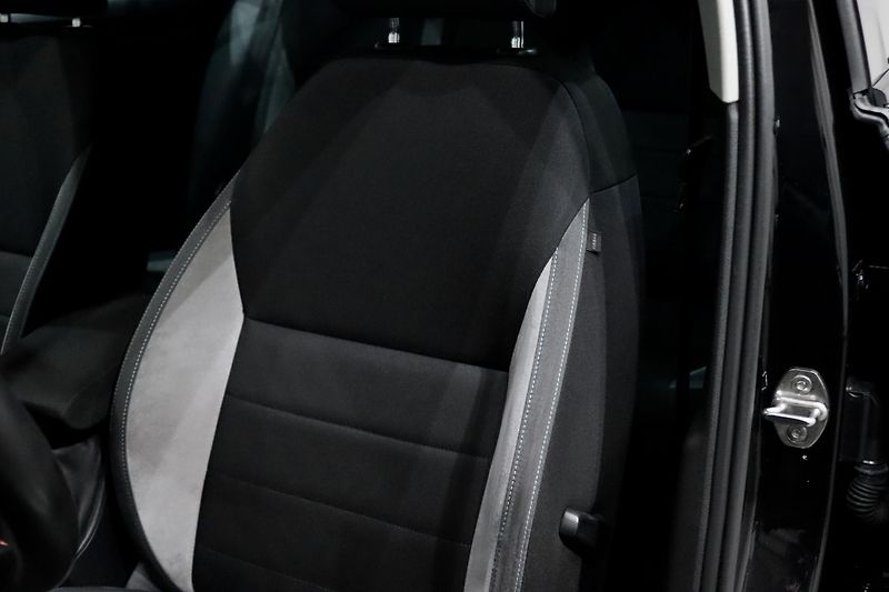 Škoda Octavia 3 Combi 1.4 TSI 110kW DSG - fotka 12 z 27