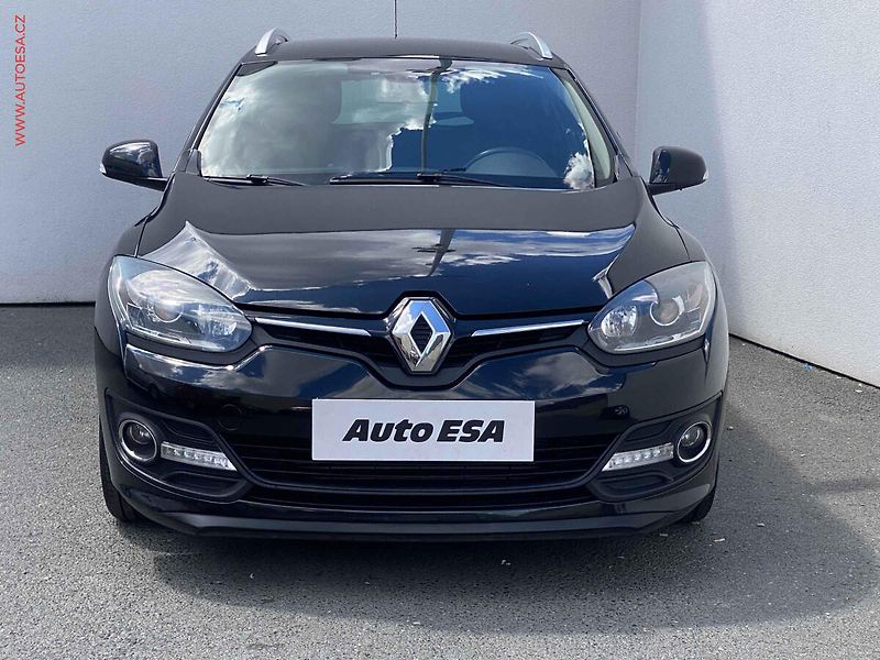 Renault Mégane (2015) 1.5 dCi, 2.maj,ČR, Limited - fotka 2 z 17