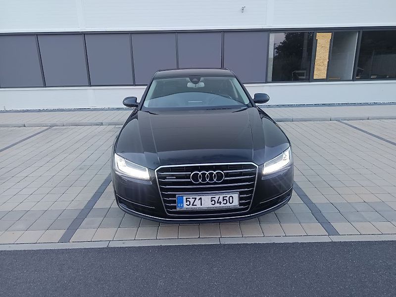 Audi A8 (2014) - fotka 9 z 59