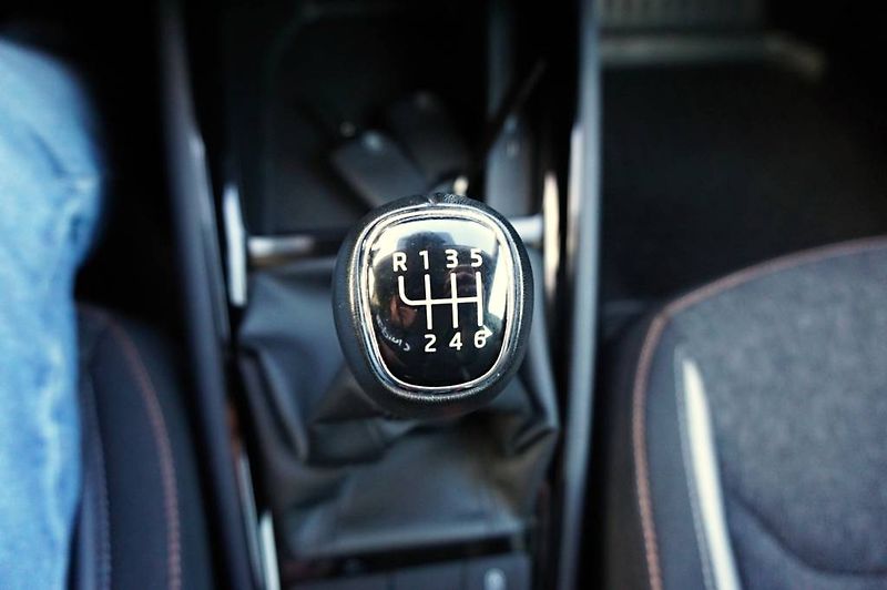 Škoda Kamiq (2024) STYLE 1,0 TSI 81 kW - fotka 30 z 50