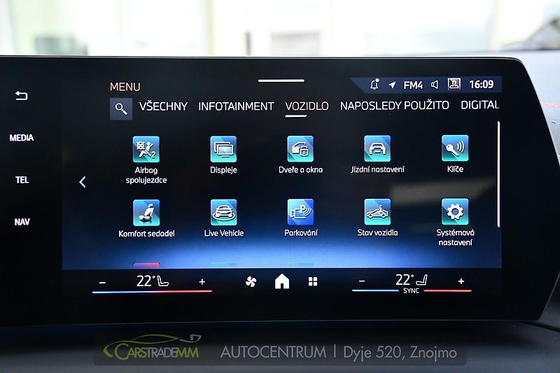 BMW Řada 1 118d M-SPORT 1M ČR HUD  - fotka 39 z 54