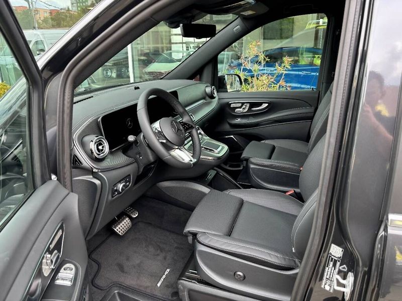 Mercedes-Benz Třídy V (2026) 300 d / Exclusive / L / 4M - fotka 11 z 30