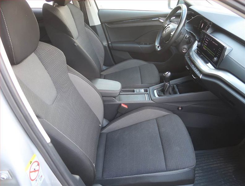 Škoda Octavia (2022) Ambition 2.0 TDI, Serv.kniha - fotka 9 z 18