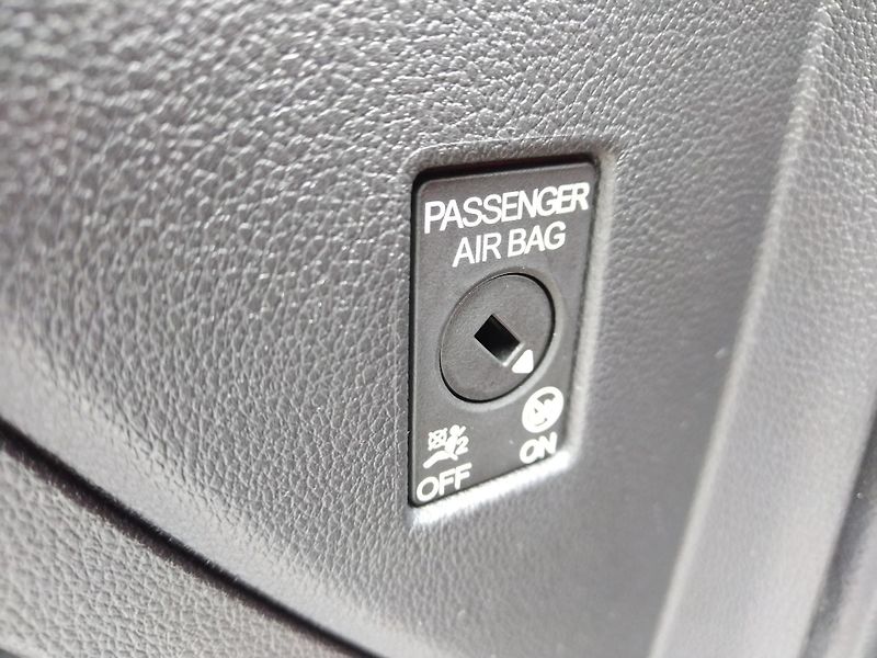 Škoda Fabia 1,0TSI - fotka 13 z 27