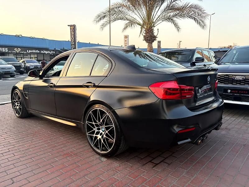 BMW M3 (2017) Sportovní sedan Competition - fotka 6 z 13