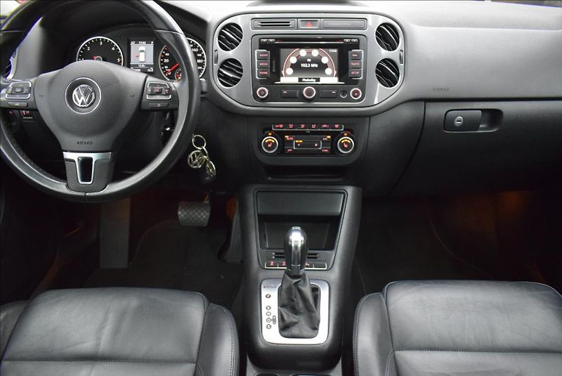 Volkswagen Tiguan 2,0 TDi, Sport&Style,DSG,Xen, - fotka 17 z 37