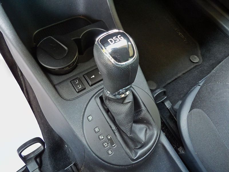 Škoda Roomster 1.2TSI 77kW DSG Ambition - fotka 9 z 36