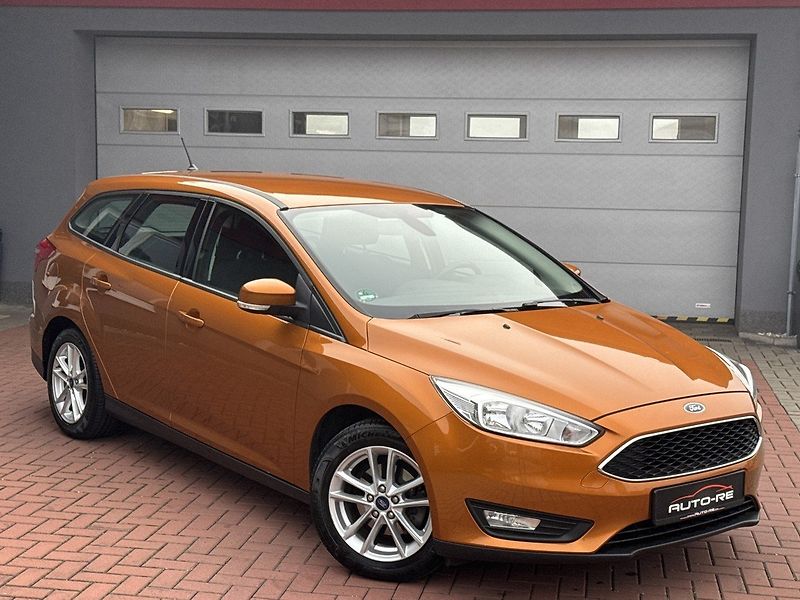 Ford Focus (2018) 1.6Ti-VCT Digi Klima Tempomat - fotka 1 z 46