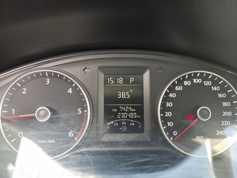 Volkswagen Transporter 2,0 TDI 103 KW DSG KLIMA - fotka 38 z 43