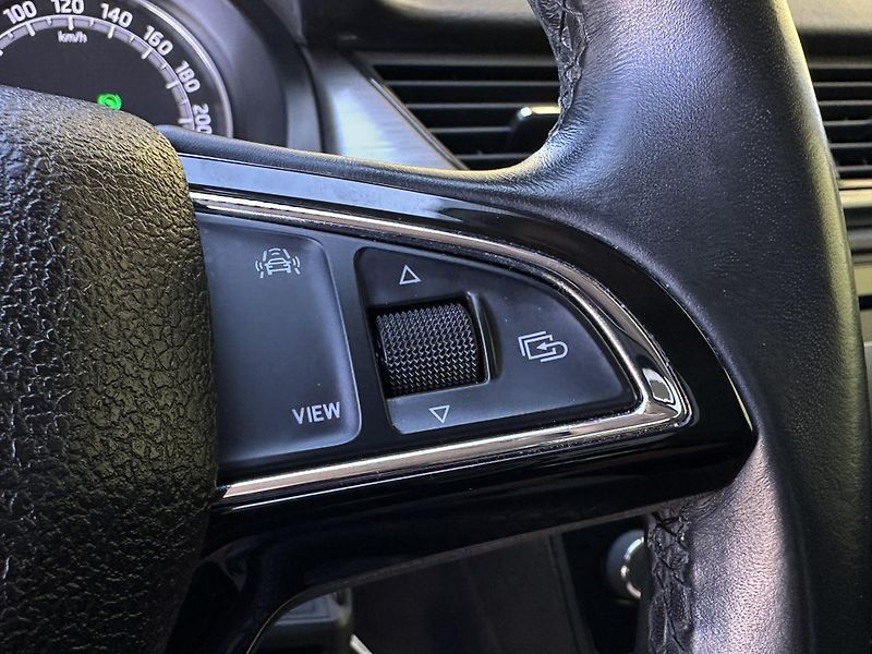 Škoda Rapid (2018) SPACEBACK* DSG *1.0TSI / 1.Maj - fotka 12 z 36