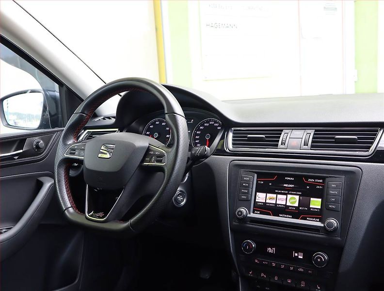 Seat Toledo (2018) FR-Line 1.0 TSI, Serv.kniha - fotka 7 z 16