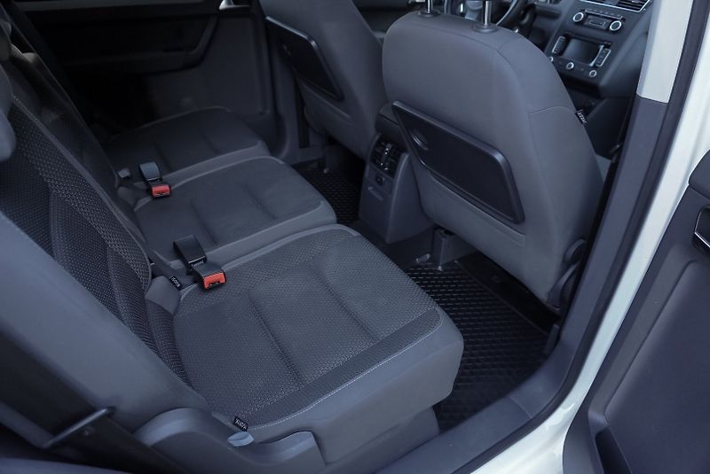 Volkswagen Touran 1.4 TSI 110kW CNG - fotka 16 z 27