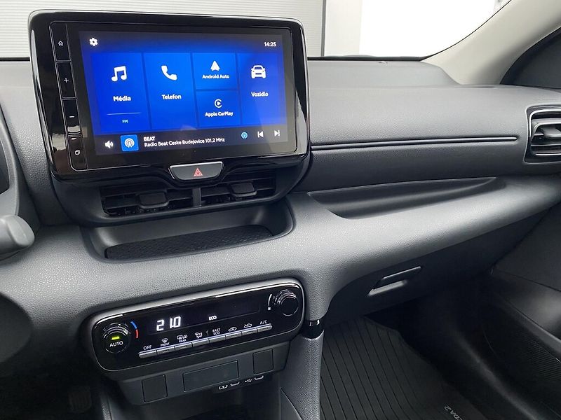Mazda 2 1,5 Hybrid 68 kW Prime-Line - fotka 15 z 36