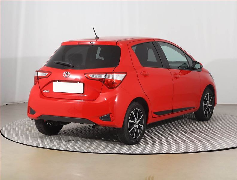 Toyota Yaris (2018) Trend 1.5 Dual VVT-i - fotka 5 z 20