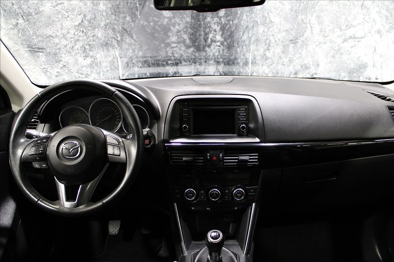 Mazda CX-5 2,0 Skyactiv AWD - fotka 30 z 33