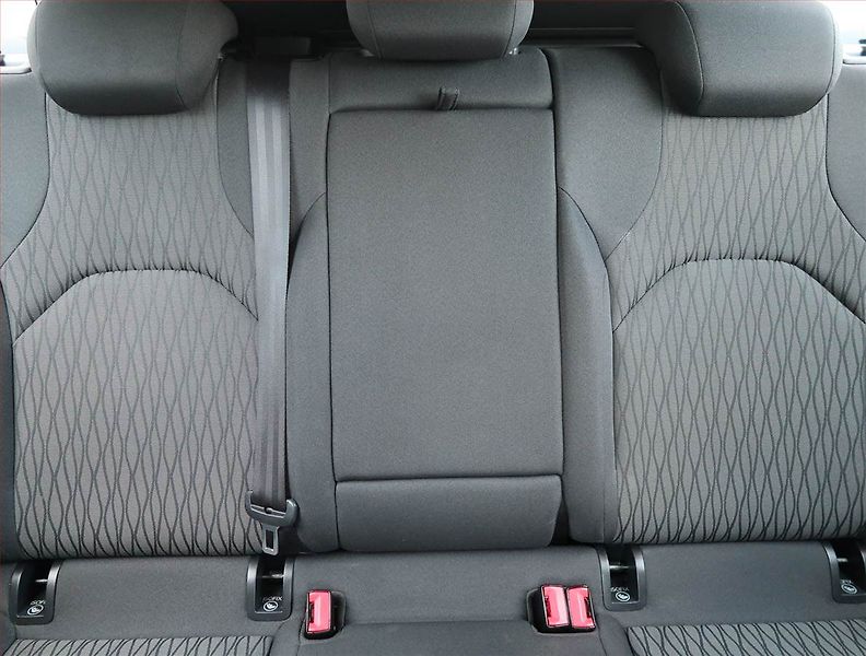 Seat Leon (2015) 1.6 TDI, 4X4, Serv.kniha - fotka 10 z 13