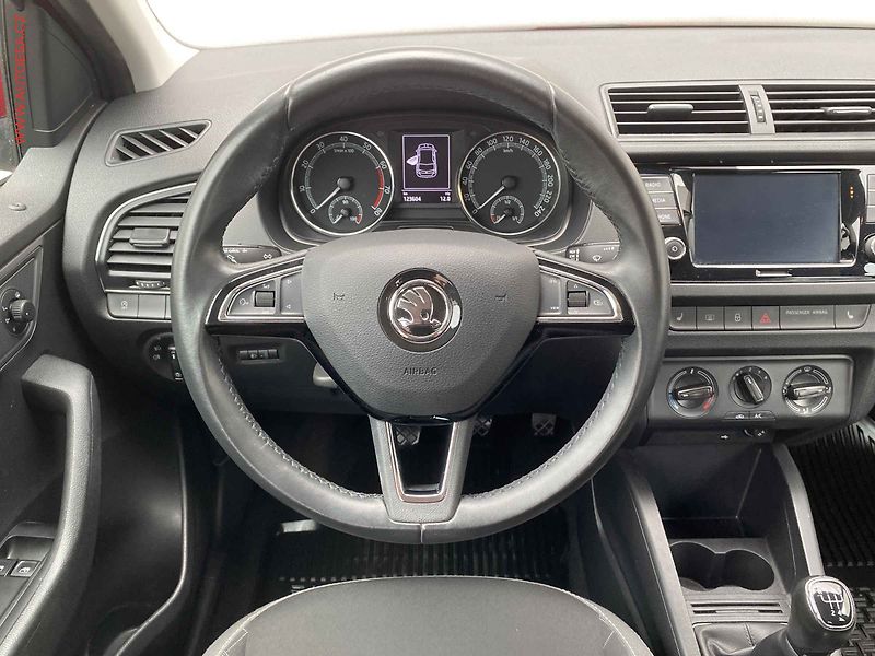 Škoda Fabia (2019) 1.0 TSI, ČR, servis.kniha, AC - fotka 11 z 16