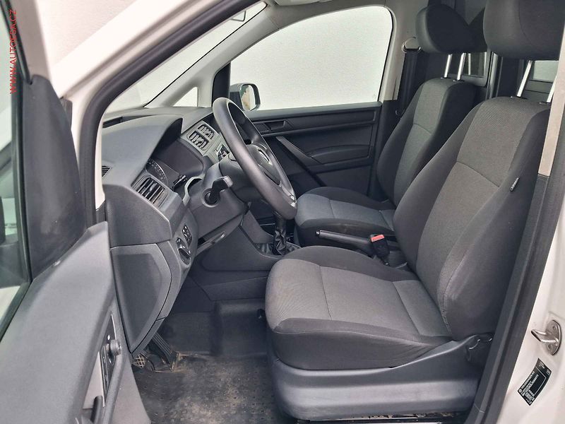 Volkswagen Caddy (2020) 2.0TDi, AC - fotka 8 z 12