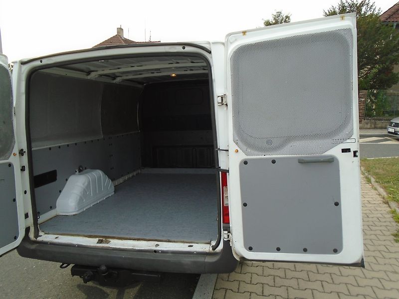 Ford Transit (2013) 2.2 TDCi L1H1, Klima, 92KW - fotka 13 z 32
