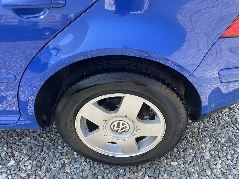 Volkswagen Golf 1.6i SR 100PS 134TKM REZERVACE - fotka 30 z 174
